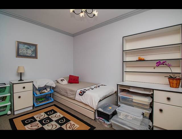 3 BEDROOM DUET FOR SALE IN HARTENBOS HEUWELS